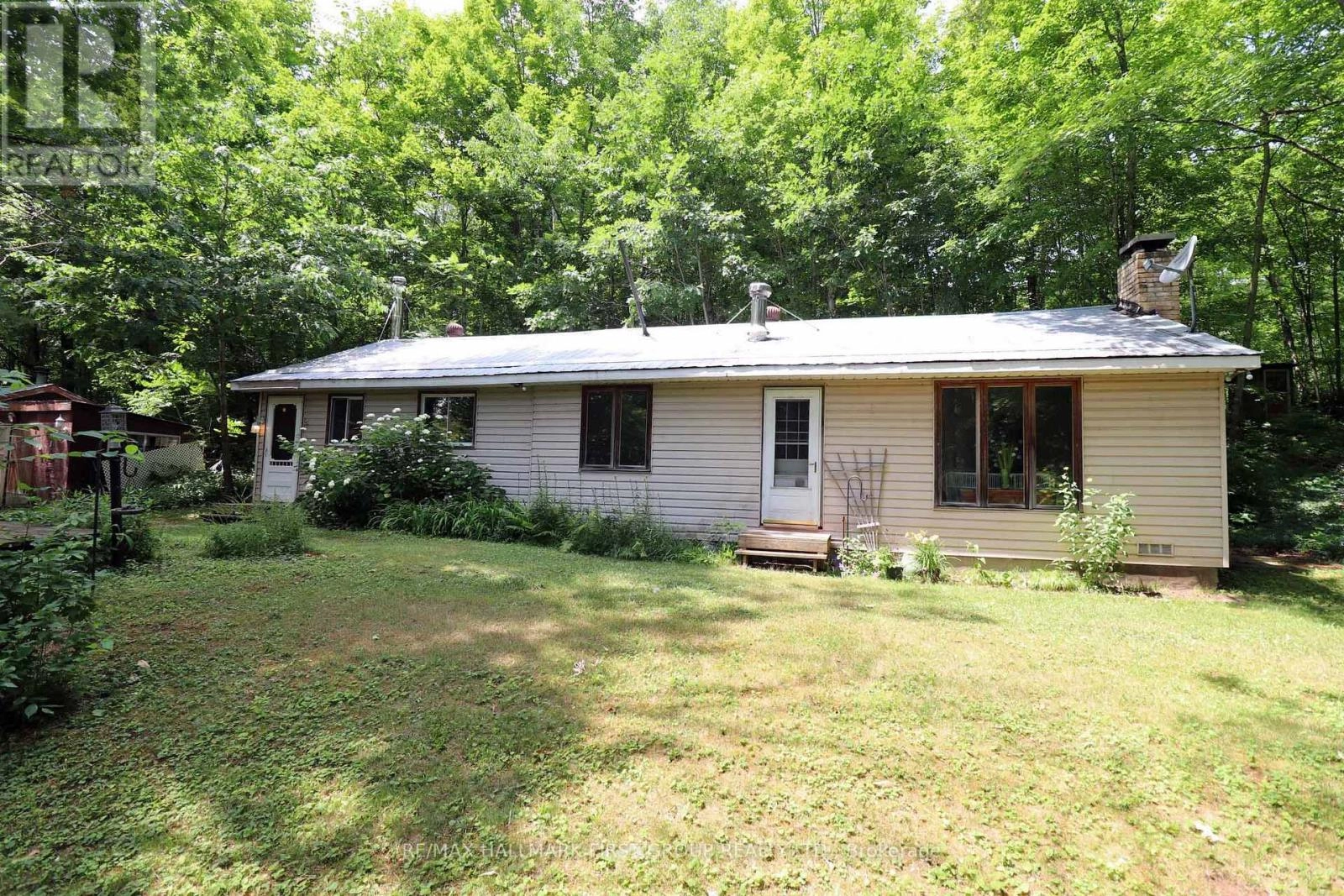 228 Kehoe Lane, Tweed, Ontario  K0K 3J0 - Photo 3 - X12271435