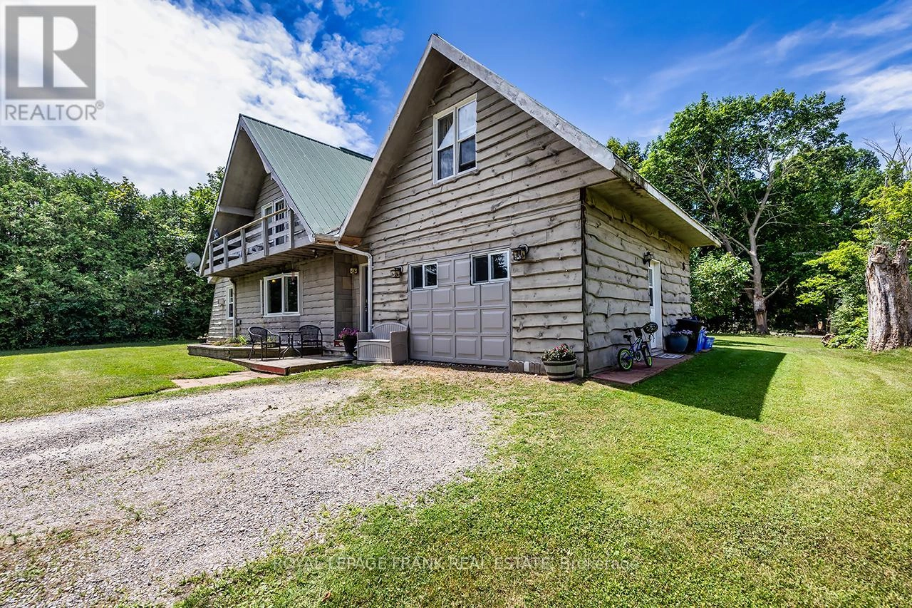 16 Shelley Drive, Kawartha Lakes, Ontario  K0M 2C0 - Photo 2 - X12271591
