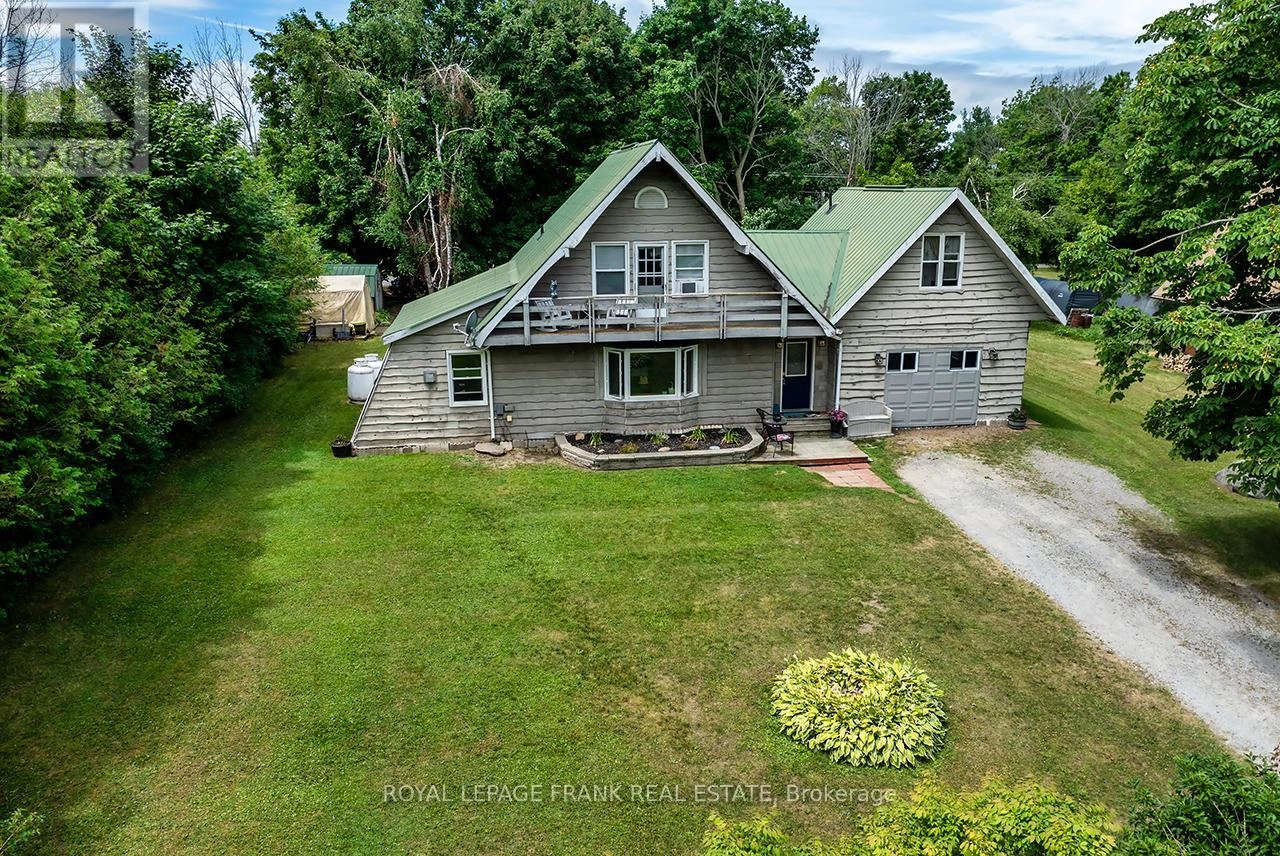 16 Shelley Drive, Kawartha Lakes, Ontario  K0M 2C0 - Photo 3 - X12271591