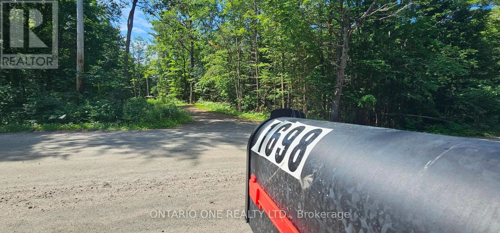 1698 Reay Road, Bracebridge, Ontario  P1P 1R3 - Photo 2 - X12272197