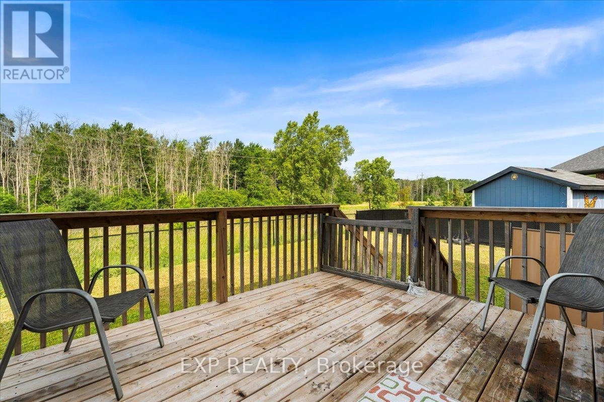 22 Farmington Crescent, Belleville, Ontario  K8N 0J8 - Photo 2 - X12272198