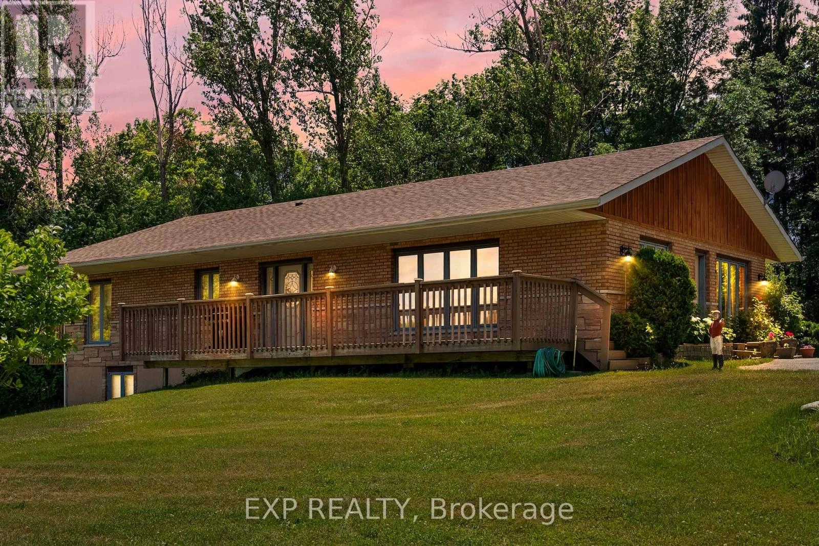 9640 Dagmar Road, Whitby, Ontario  L0B 1A0 - Photo 1 - E12272648