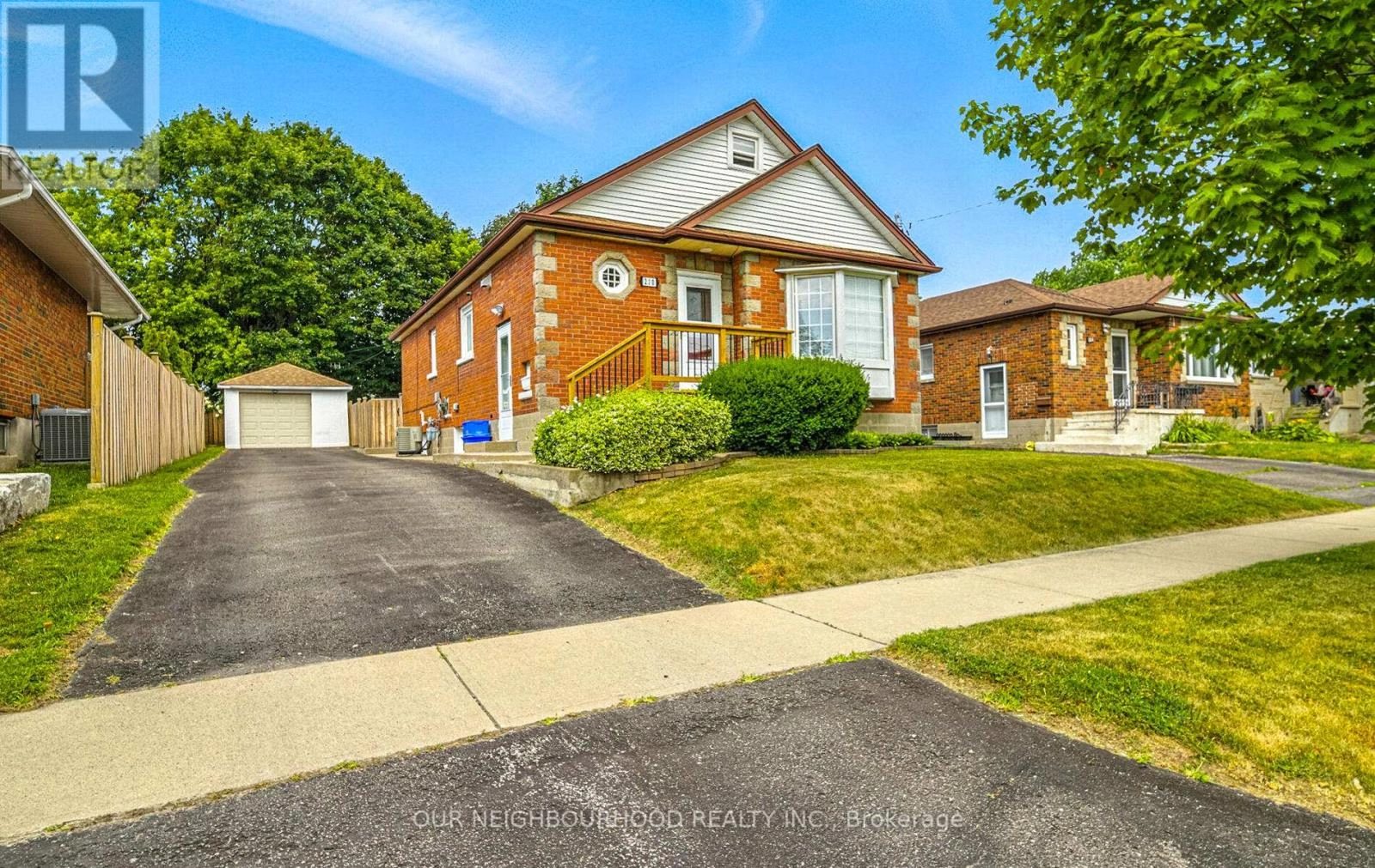 210 Chadburn Street, Oshawa, Ontario  L1H 5V6 - Photo 3 - E12272663