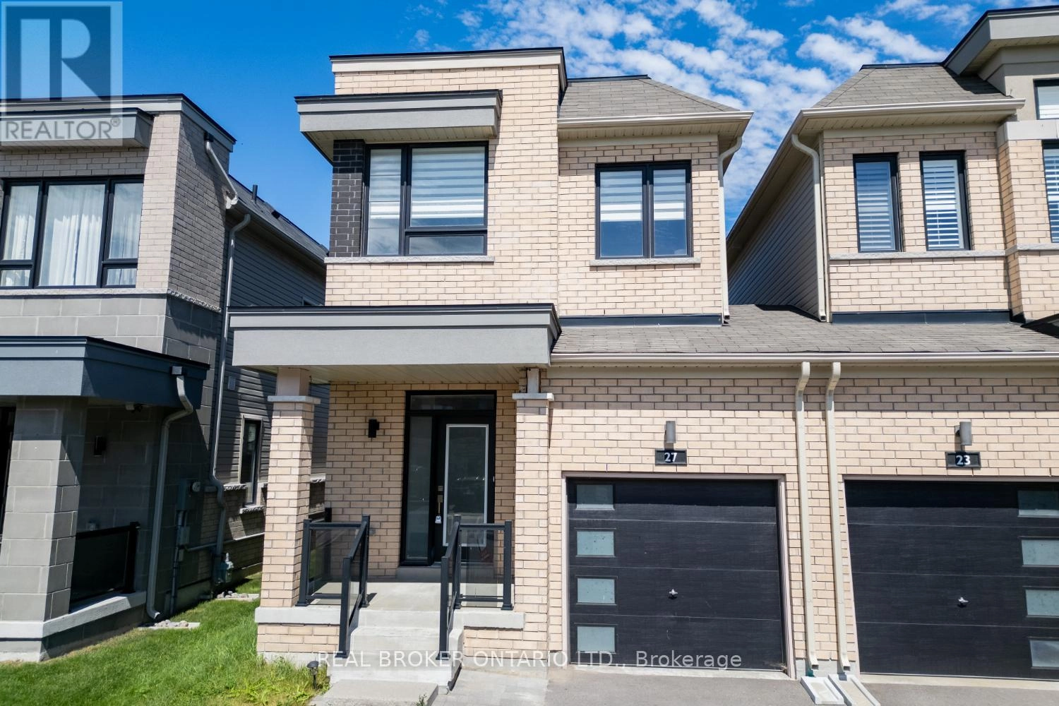 27 Cryderman Lane, Clarington, Ontario  L1C 2W3 - Photo 2 - E12273070