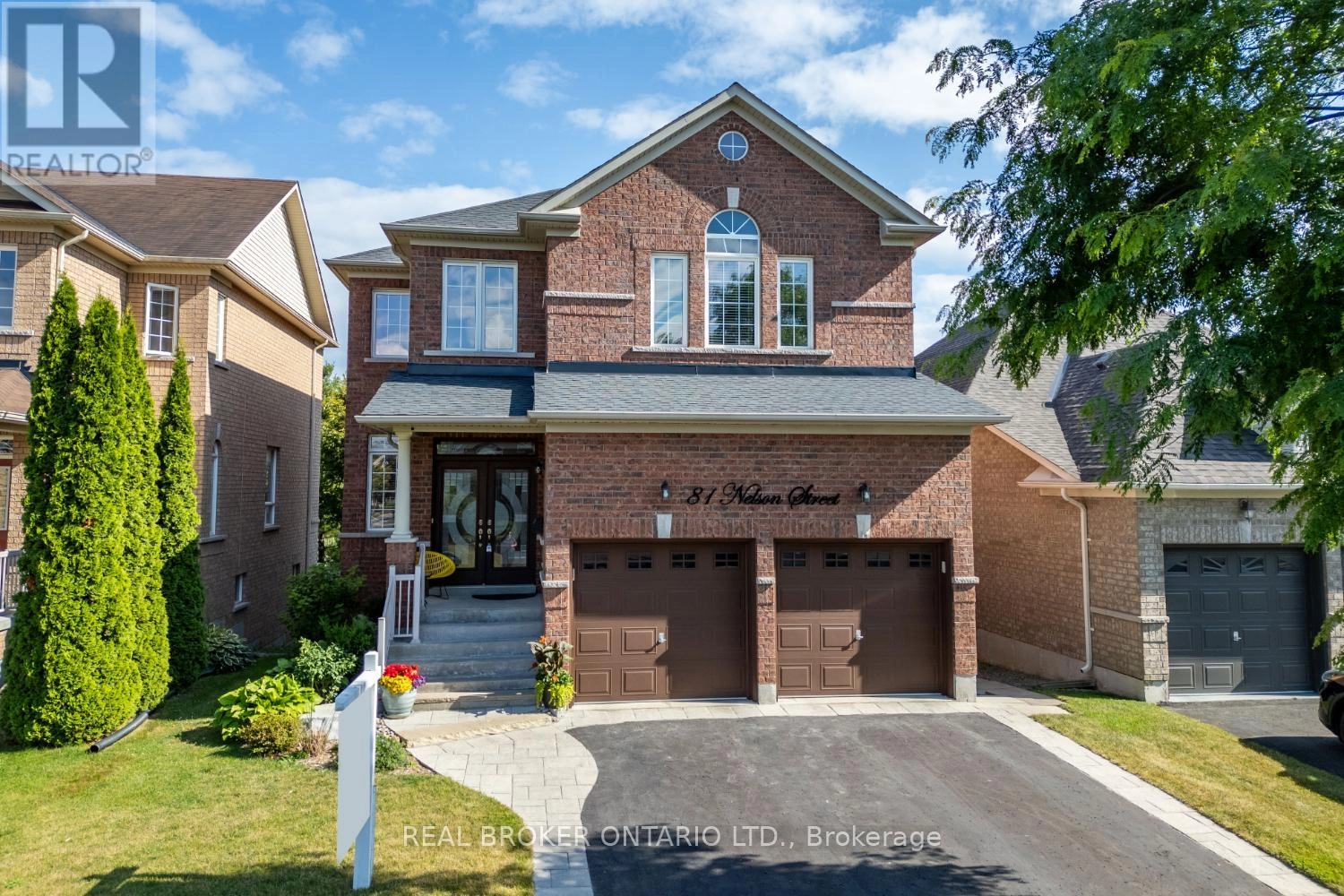 81 Nelson Street, Clarington, Ontario  L1C 0A7 - Photo 1 - E12273395