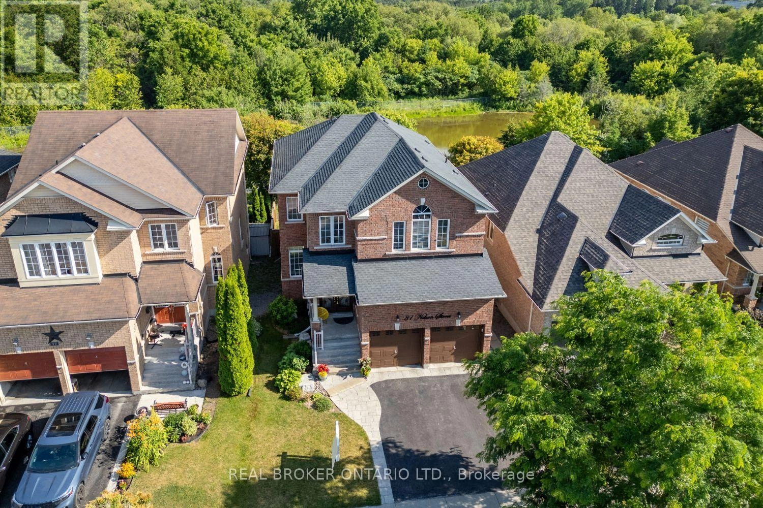 81 Nelson Street, Clarington, Ontario  L1C 0A7 - Photo 3 - E12273395