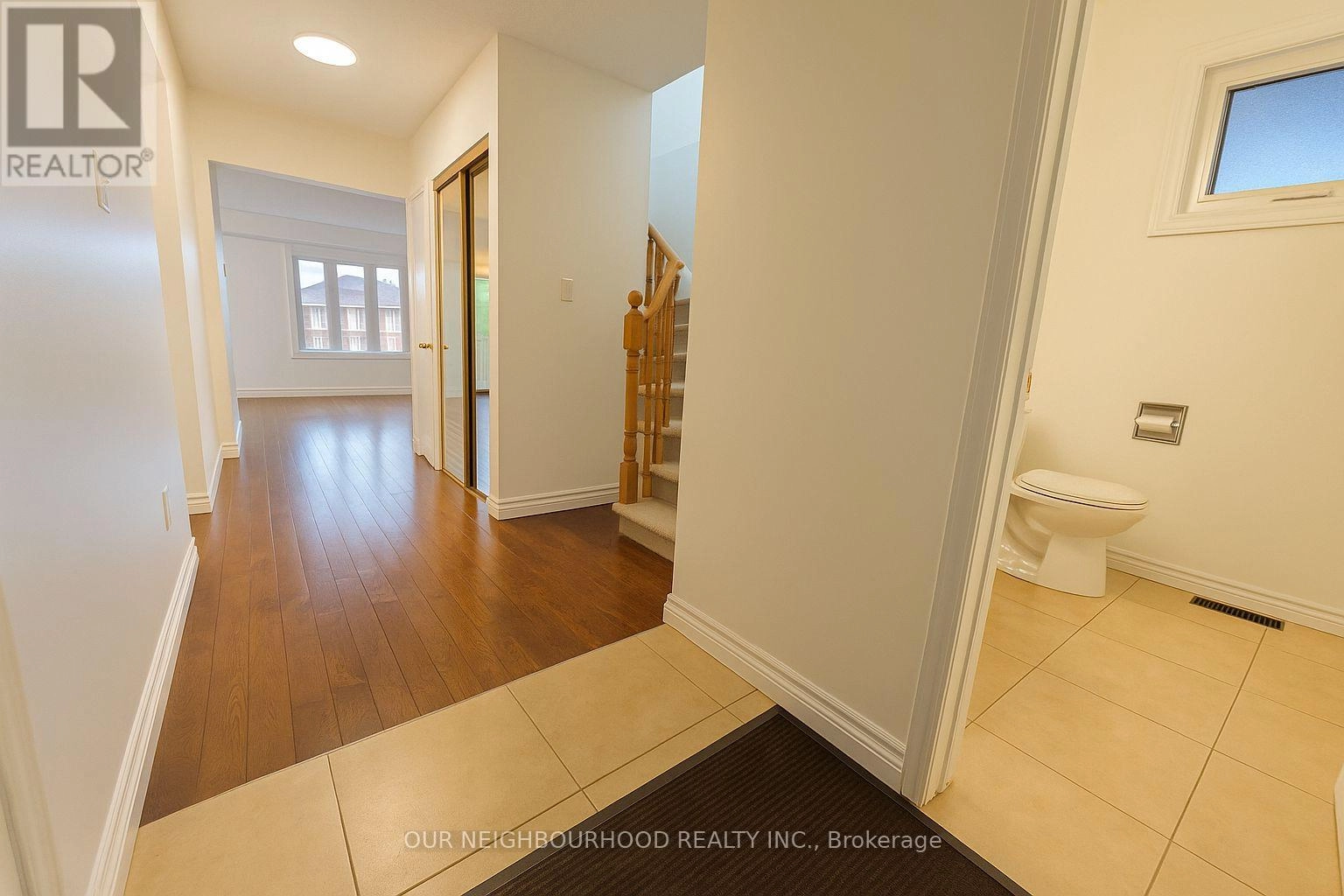 A - 31 Bingham Street, Richmond Hill, Ontario  L4C 8Y7 - Photo 3 - N12273460