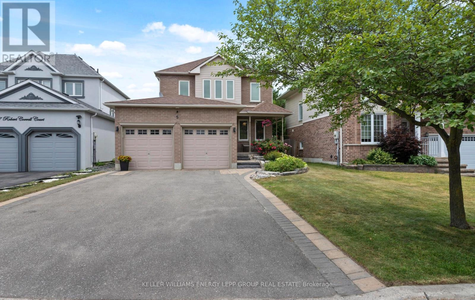 5 Robert Correll Court, Whitby, Ontario  L1R 2N7 - Photo 1 - E12273613