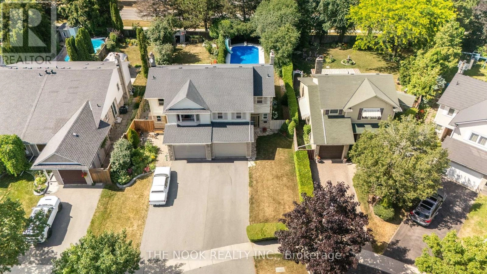 370 Prince Of Wales Drive, Whitby, Ontario  L1N 6M9 - Photo 1 - E12273799