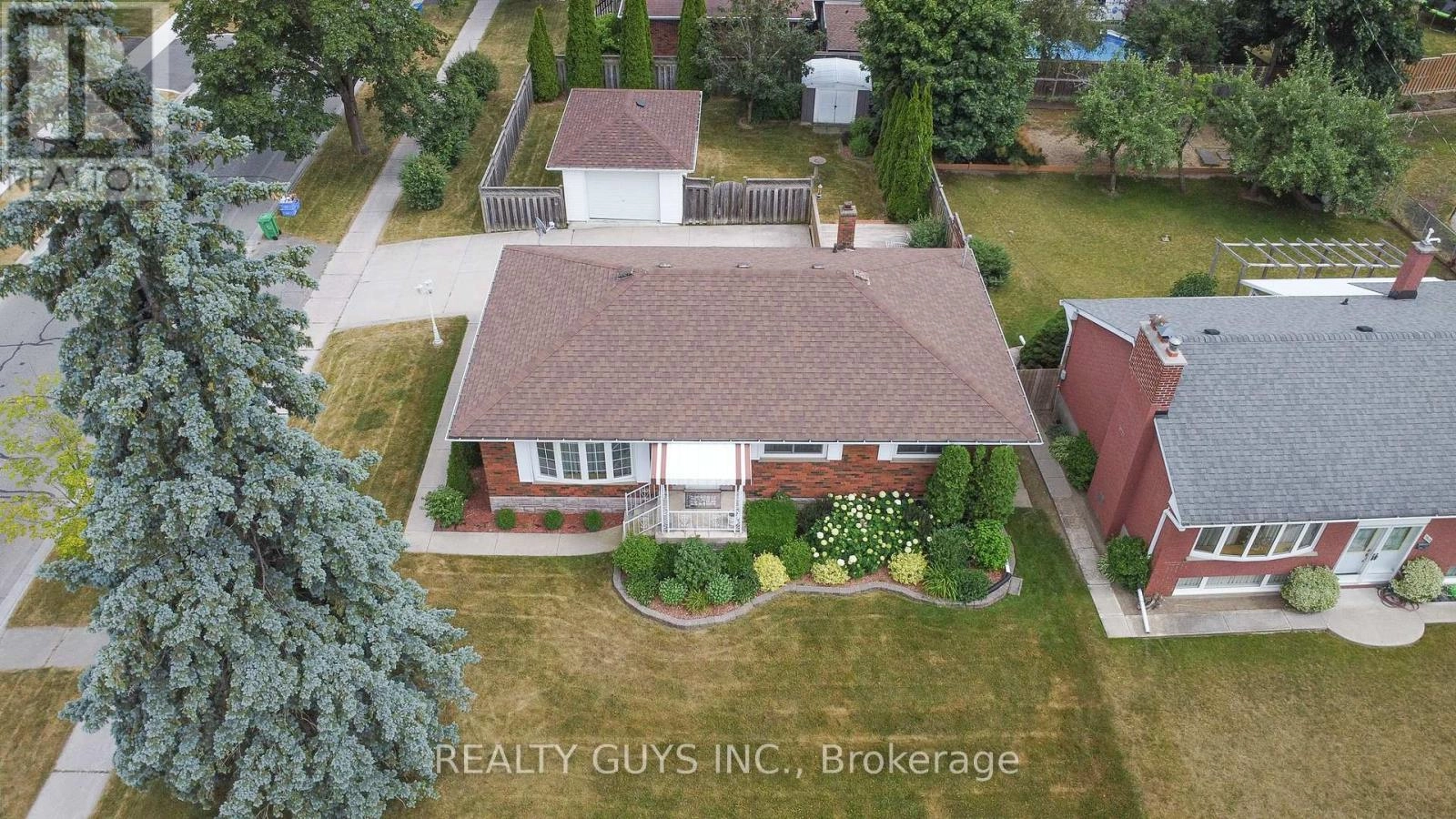 1066 Glebemount Crescent, Peterborough North, Ontario  K9H 6M3 - Photo 1 - X12273692