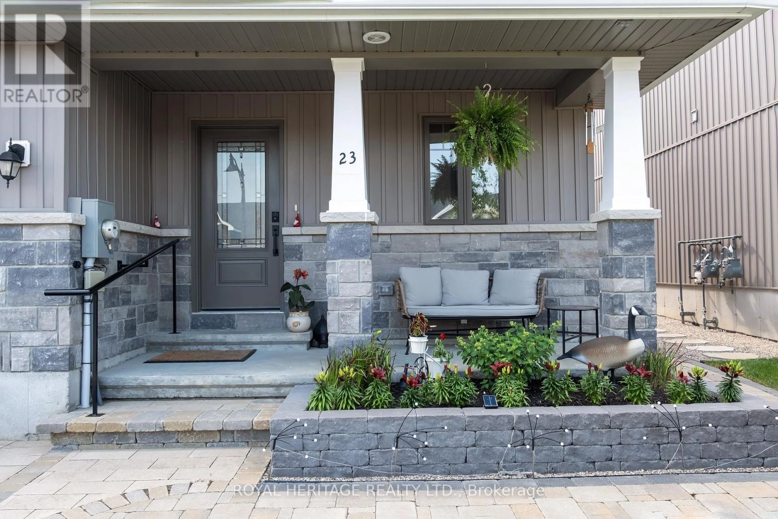 23 Farrington Crescent, Prince Edward County, Ontario  K0K 2T0 - Photo 2 - X12273796