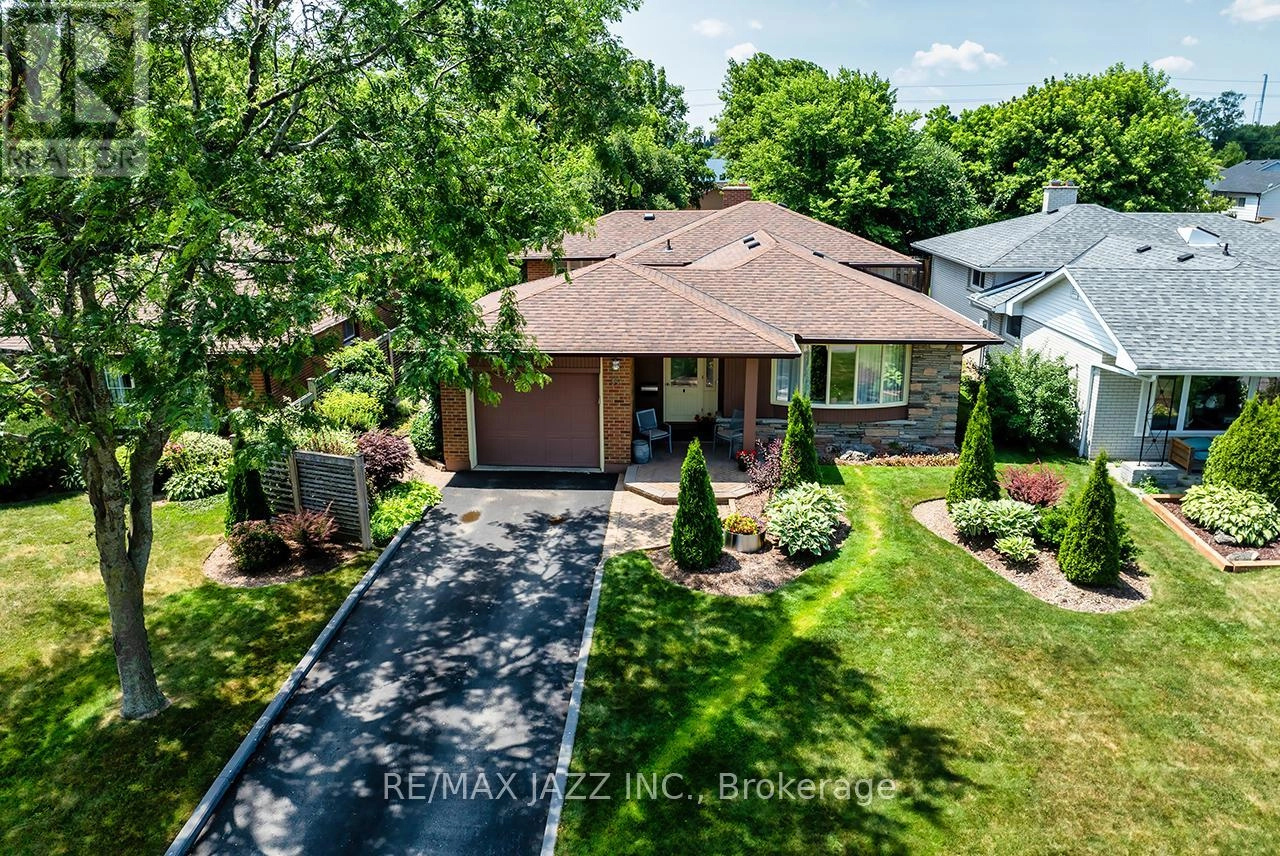 351 Orange Crescent, Oshawa, Ontario  L1G 5X2 - Photo 2 - E12274328
