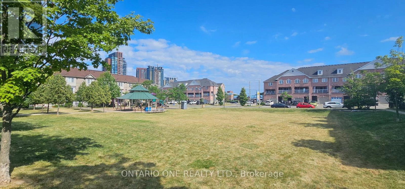 19 Talbotshire Street, Ajax, Ontario  L1S 0A6 - Photo 3 - E12275081