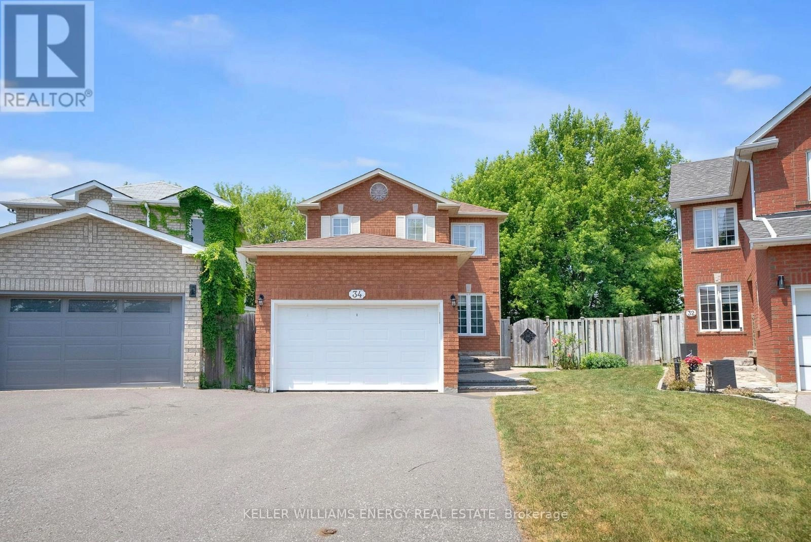 34 Hogan Crescent, Clarington, Ontario  L1C 4X9 - Photo 2 - E12275145