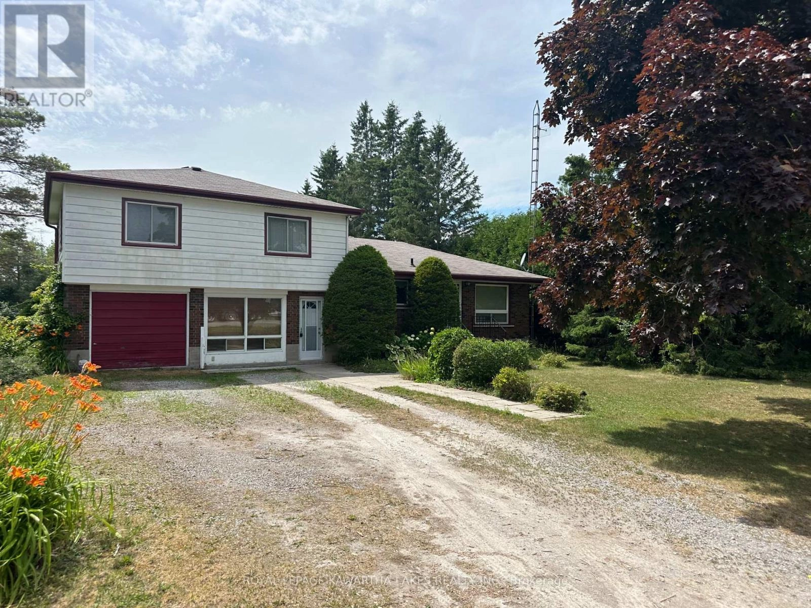 17290 Simcoe Street, Kawartha Lakes, Ontario  K0M 2J0 - Photo 1 - X12275528