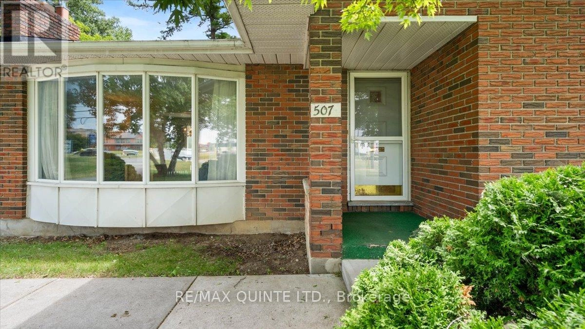 507 Dundas Street W, Belleville, Ontario  K8P 1B6 - Photo 3 - X12275576