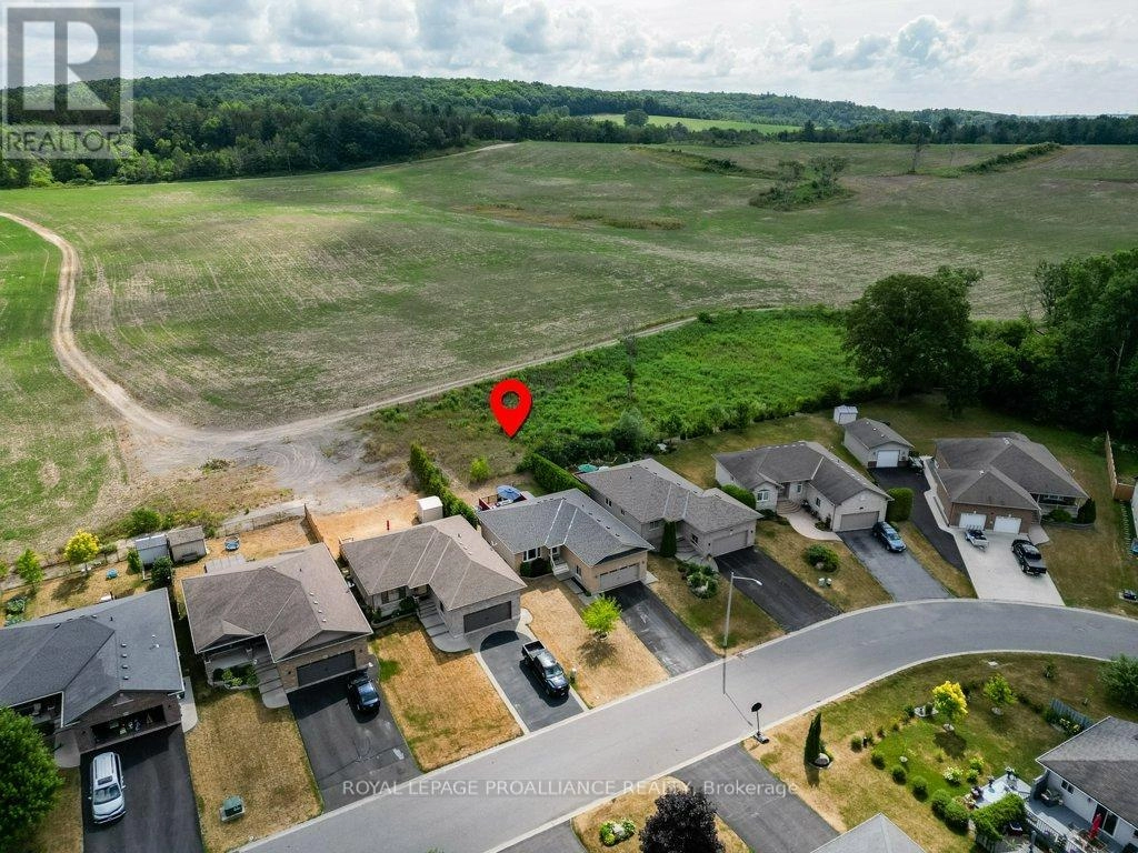 52 Cedar Creek Way, Quinte West, Ontario  K0K 2C0 - Photo 3 - X12275672