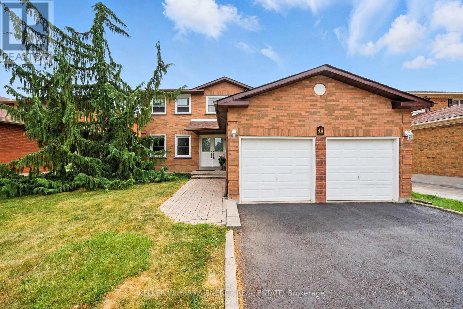 49 Cairns Drive, Markham, Ontario  L3P 6G9 - Photo 3 - N12275816