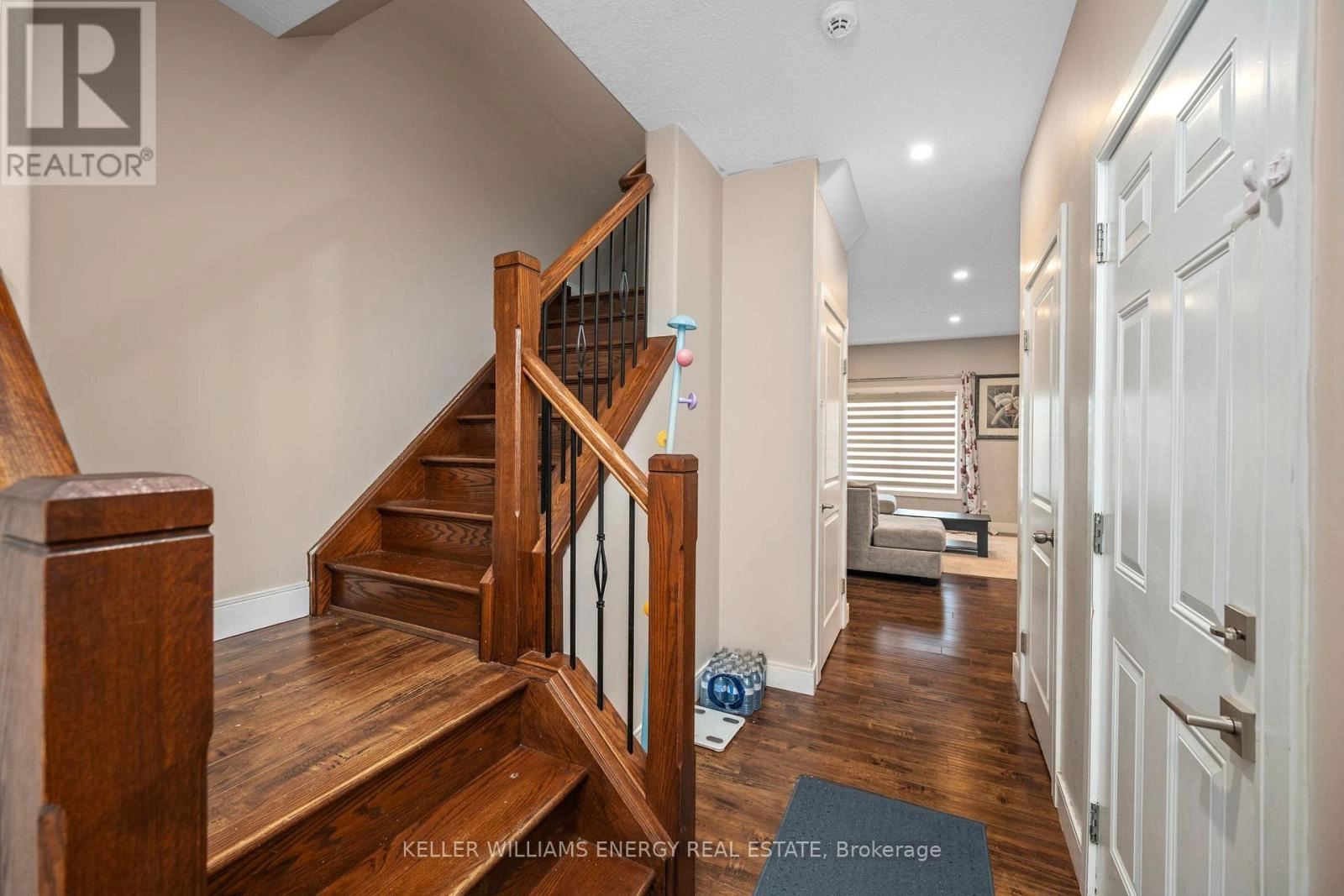 3 - 292 Falcon Drive, Woodstock, Ontario  N4T 0C1 - Photo 3 - X12275719