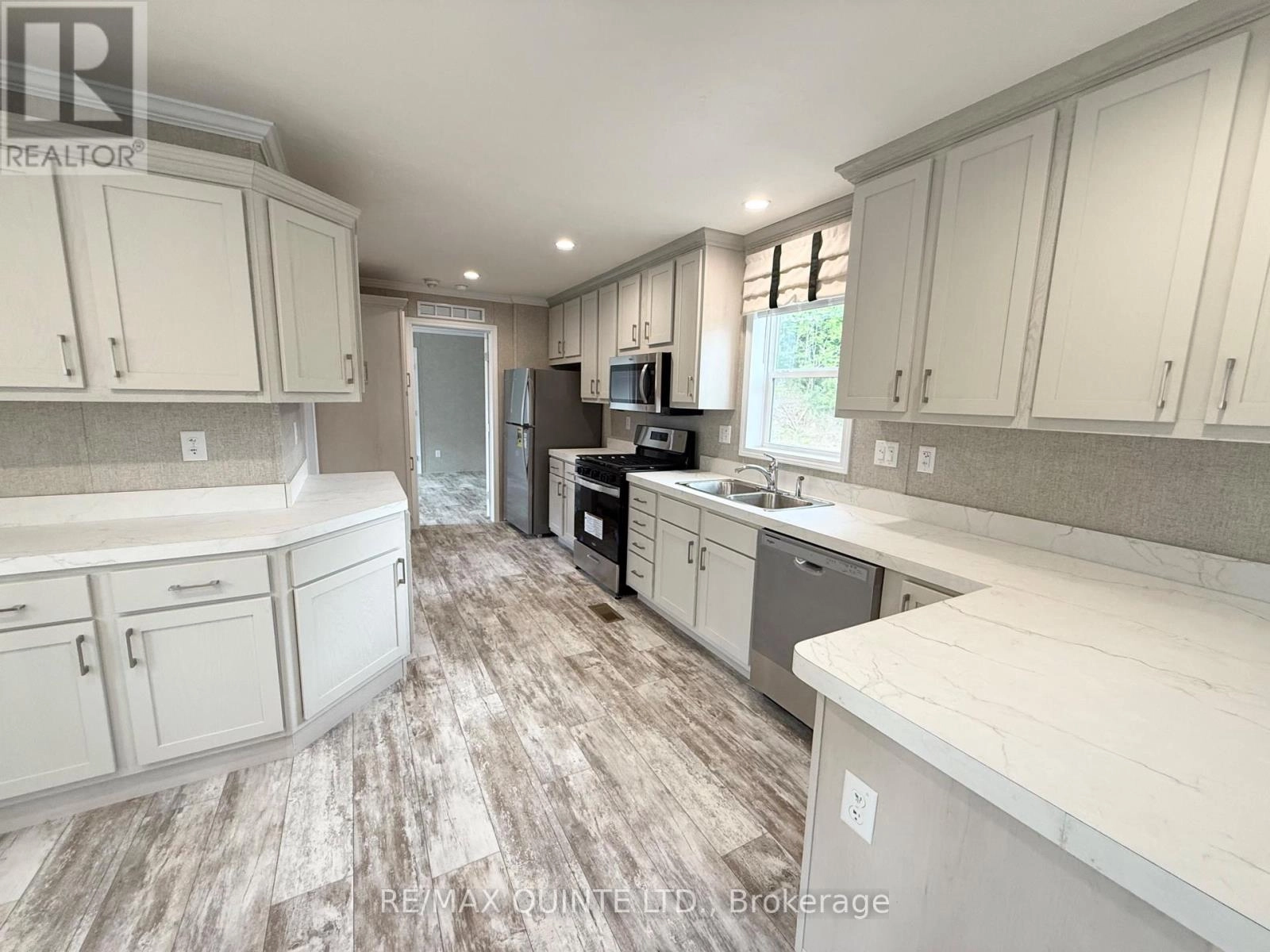 32 Byers Lane, Tweed, Ontario  K0K 3J0 - Photo 3 - X12275751