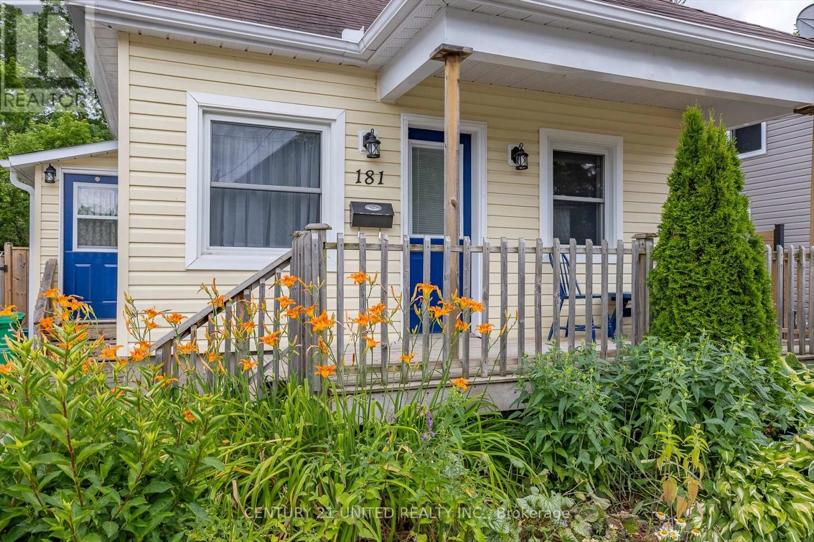 181 Hazlitt Street, Peterborough East, Ontario  K9H 1L8 - Photo 2 - X12276053