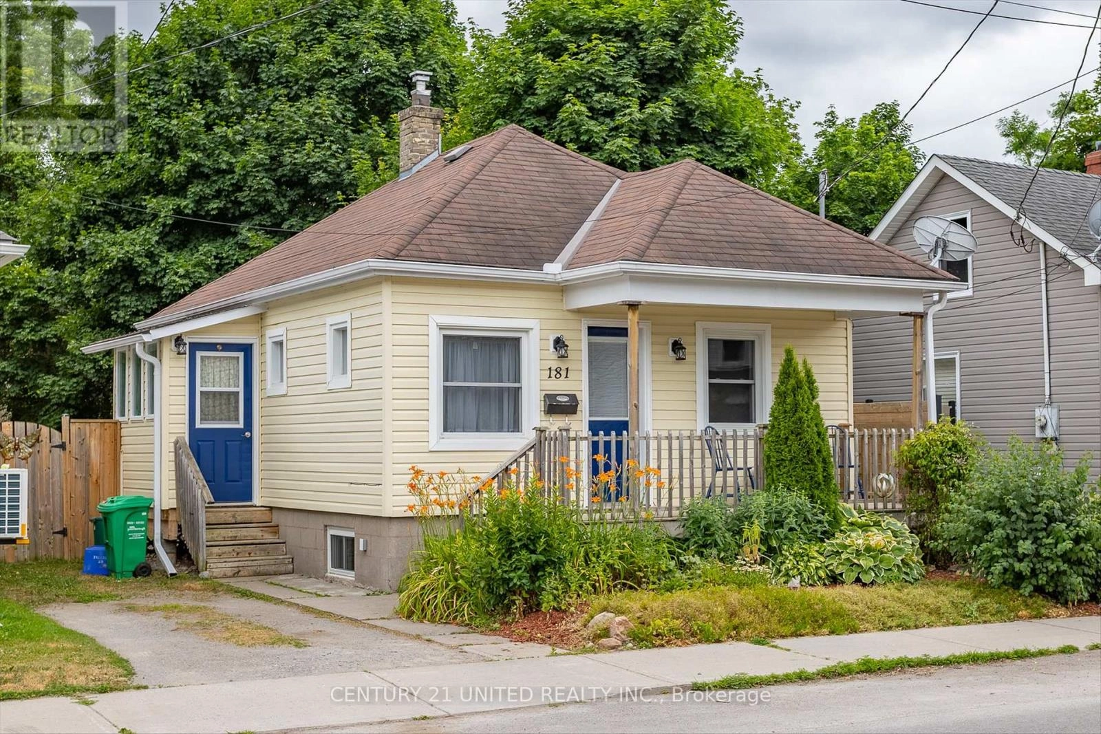 181 Hazlitt Street, Peterborough East, Ontario  K9H 1L8 - Photo 1 - X12276053