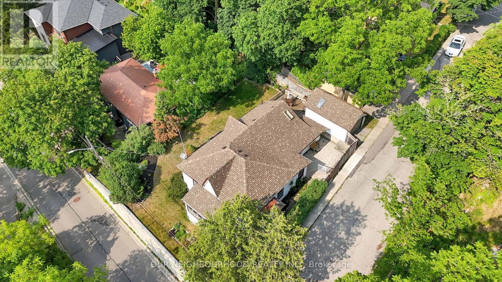 313 Second Street, Newmarket, Ontario  L3Y 3W5 - Photo 1 - N12276009
