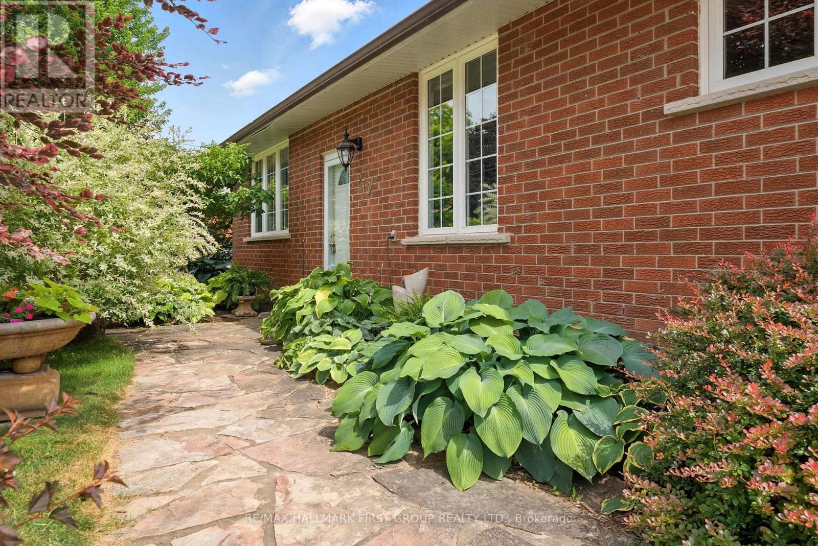 270 Beech Street, Scugog, Ontario  L9L 1N5 - Photo 2 - E12276509