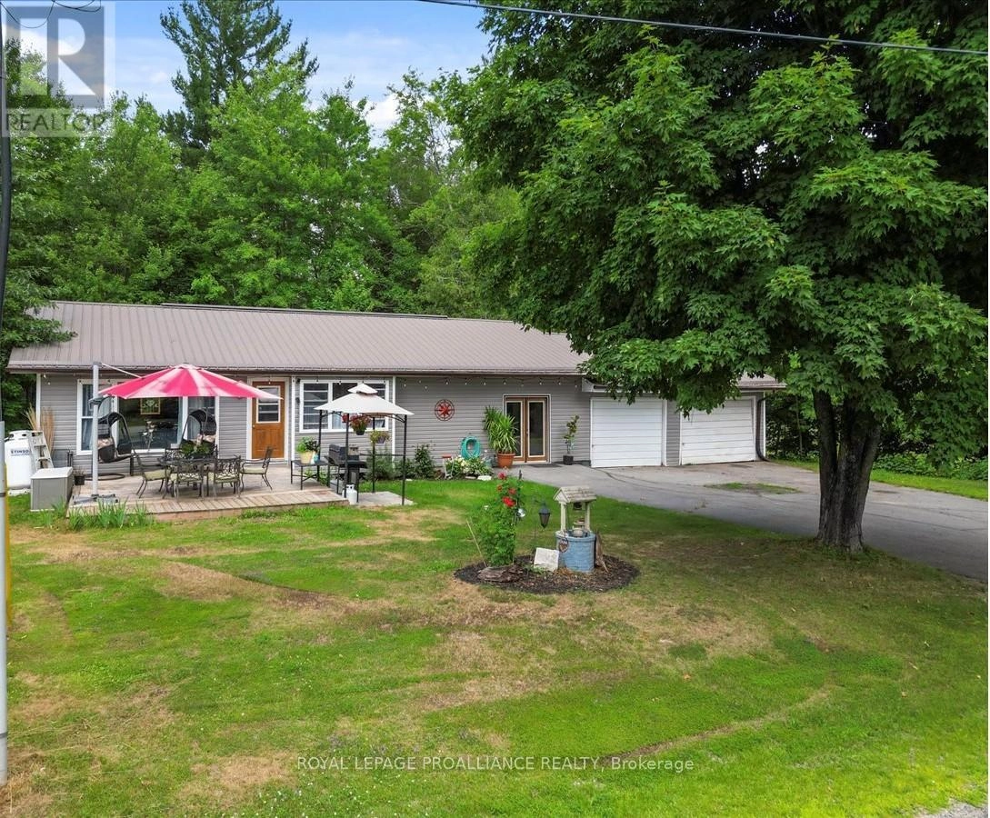1023 Jewel Road, North Frontenac, Ontario  K0H 1K0 - Photo 1 - X12276838