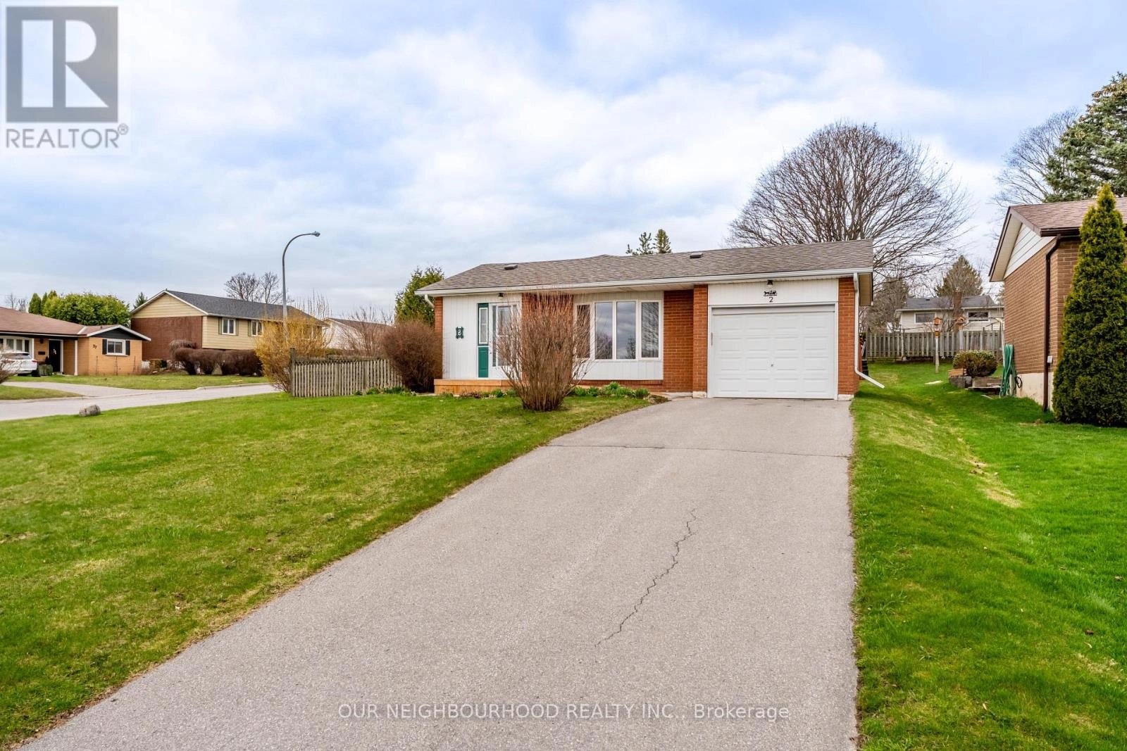 2 Calgary Road, Port Hope, Ontario  L1A 3T8 - Photo 1 - X12277064