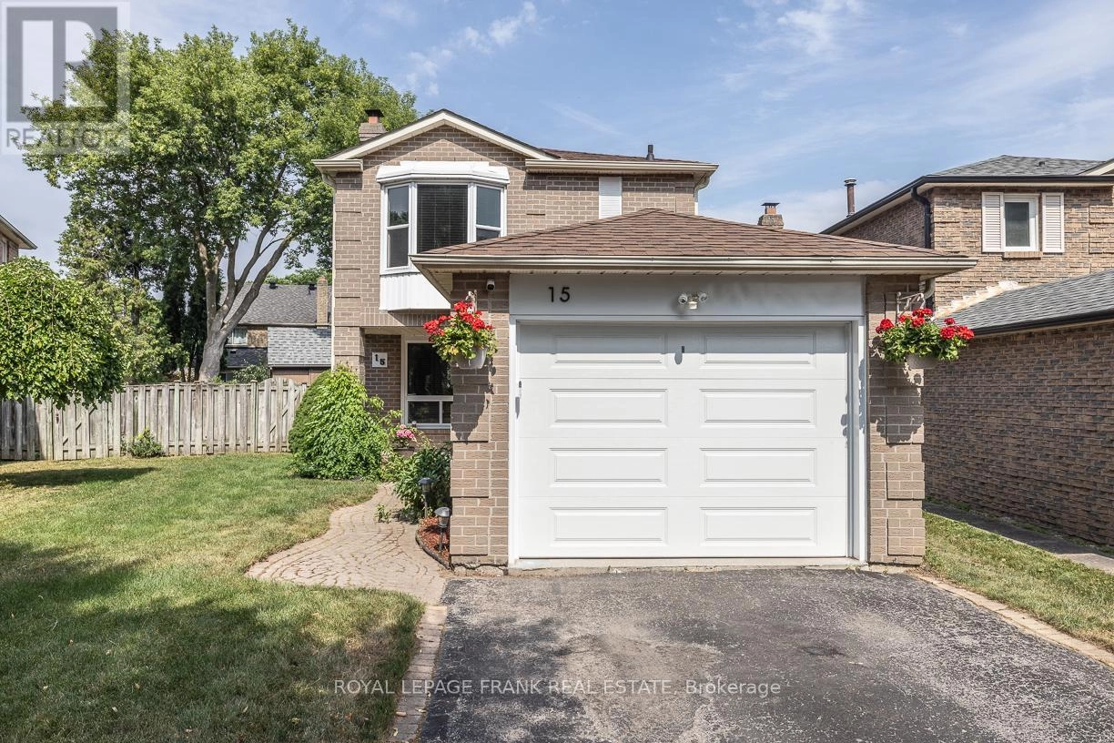 15 Radford Drive, Ajax, Ontario  L1T 2H8 - Photo 2 - E12277339