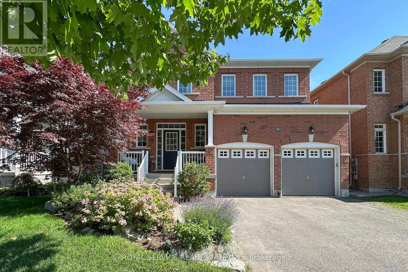 15 Thomas Woodlock Street, Clarington, Ontario  L1B 0C7 - Photo 2 - E12278334