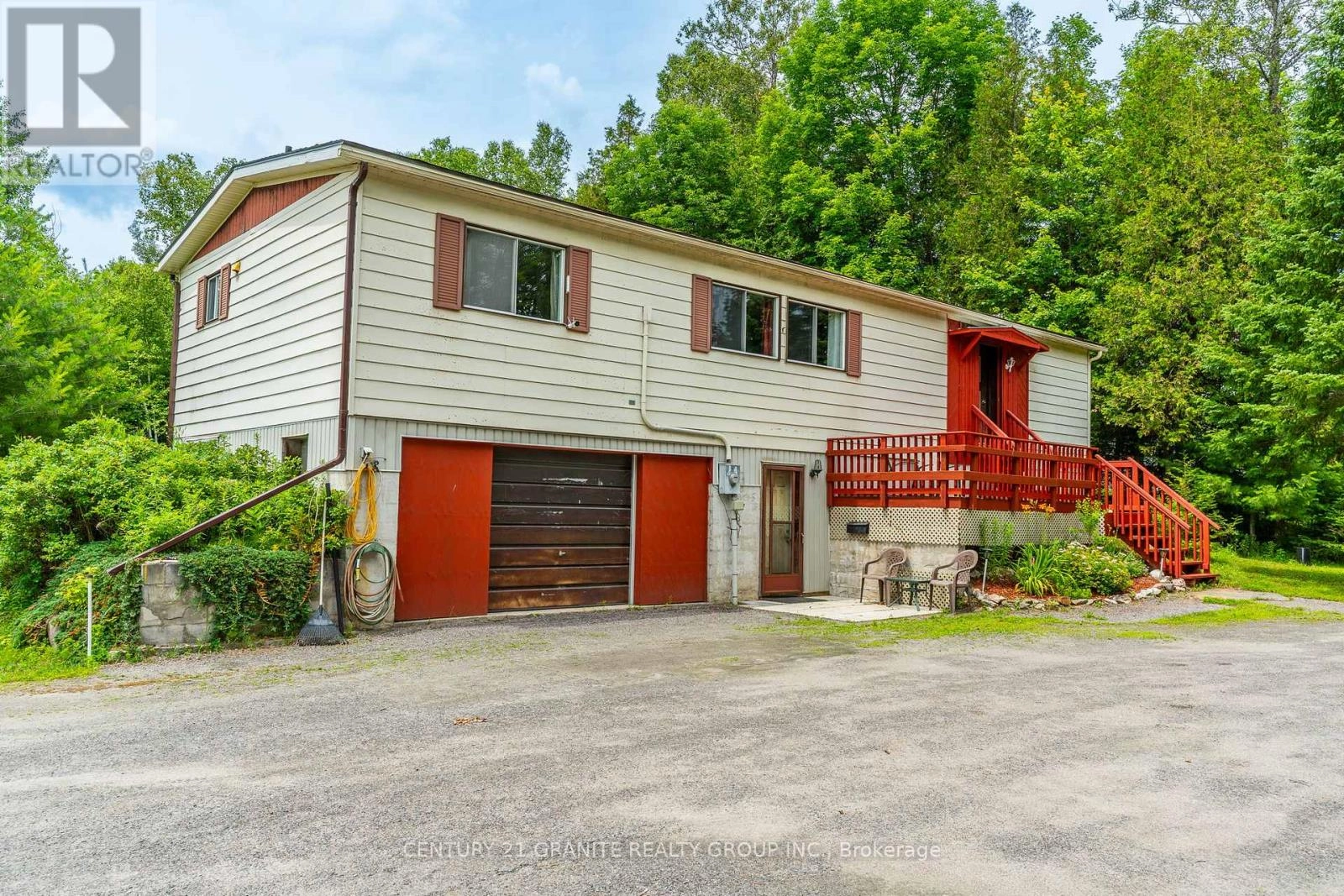 83 Old L'amable Road, Bancroft, Ontario  K0L 1C0 - Photo 2 - X12235761