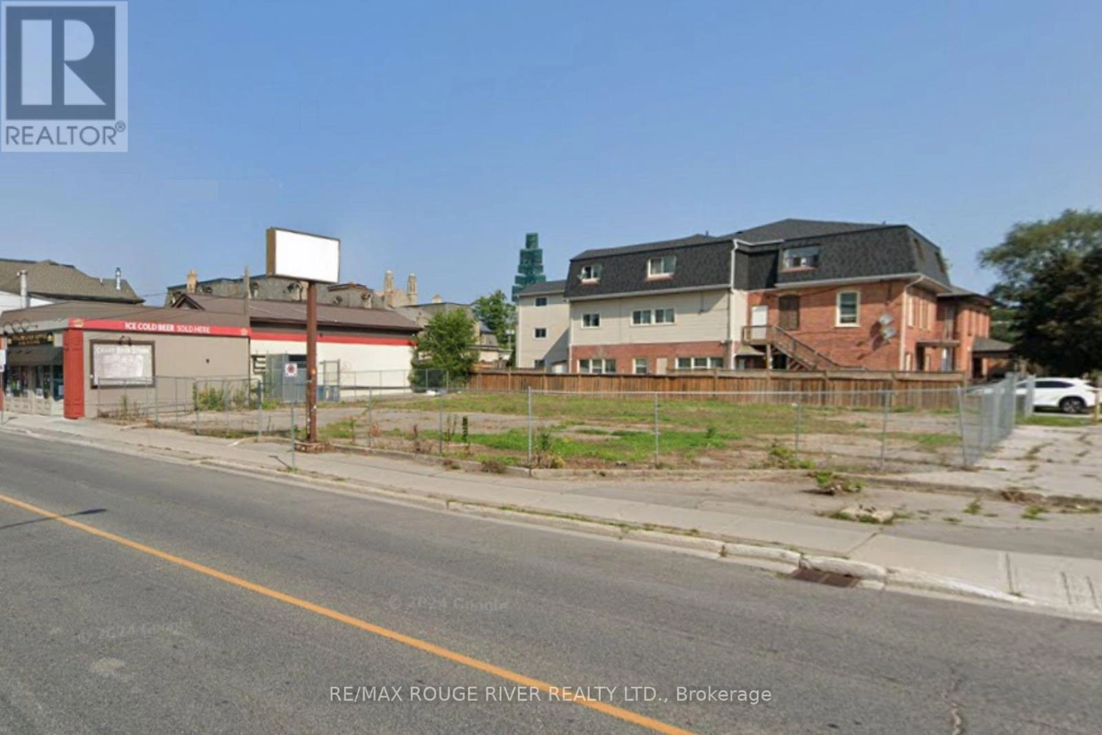 288 Charlotte Street, Peterborough Central, Ontario  K9J 2V5 - Photo 2 - X12278465