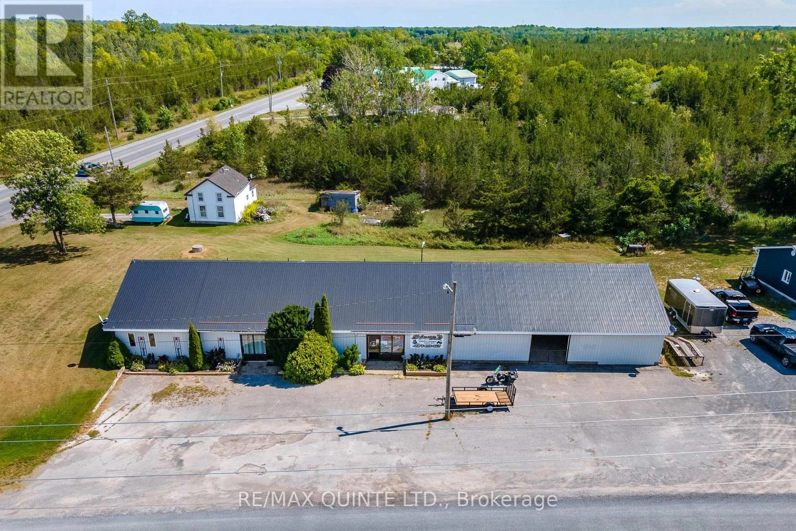 7 Clarke Road, Prince Edward County, Ontario  K0K 2T0 - Photo 3 - X12242134