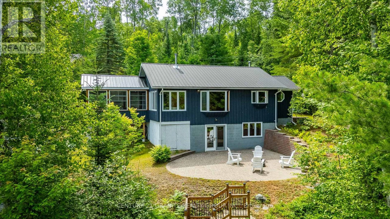 928 Lake St Peter Road, Hastings Highlands, Ontario  K0L 2K0 - Photo 1 - X12278722