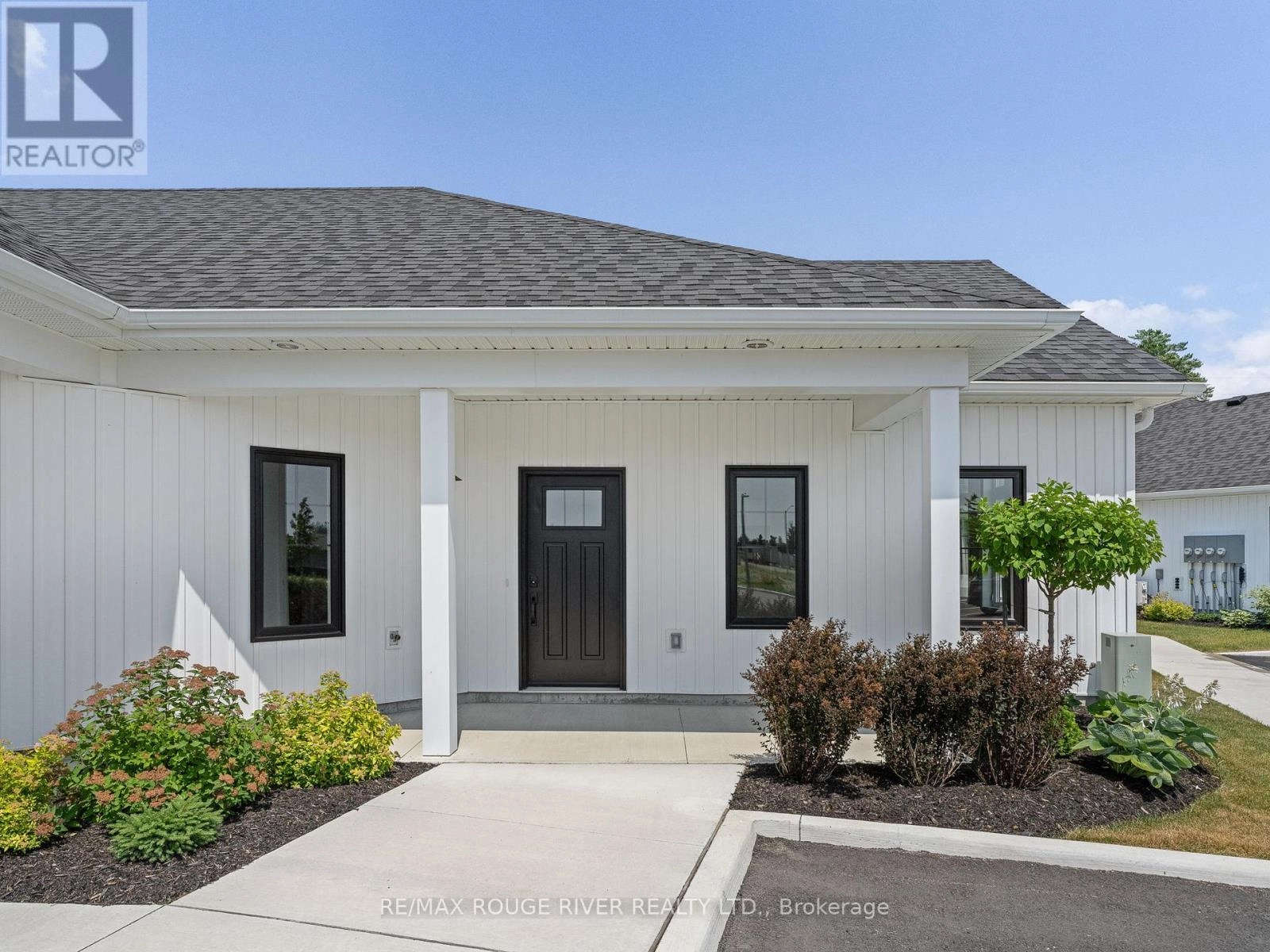 201 - 14 Meadowcreek Drive, Brighton, Ontario  K0K 1H0 - Photo 3 - X12247997