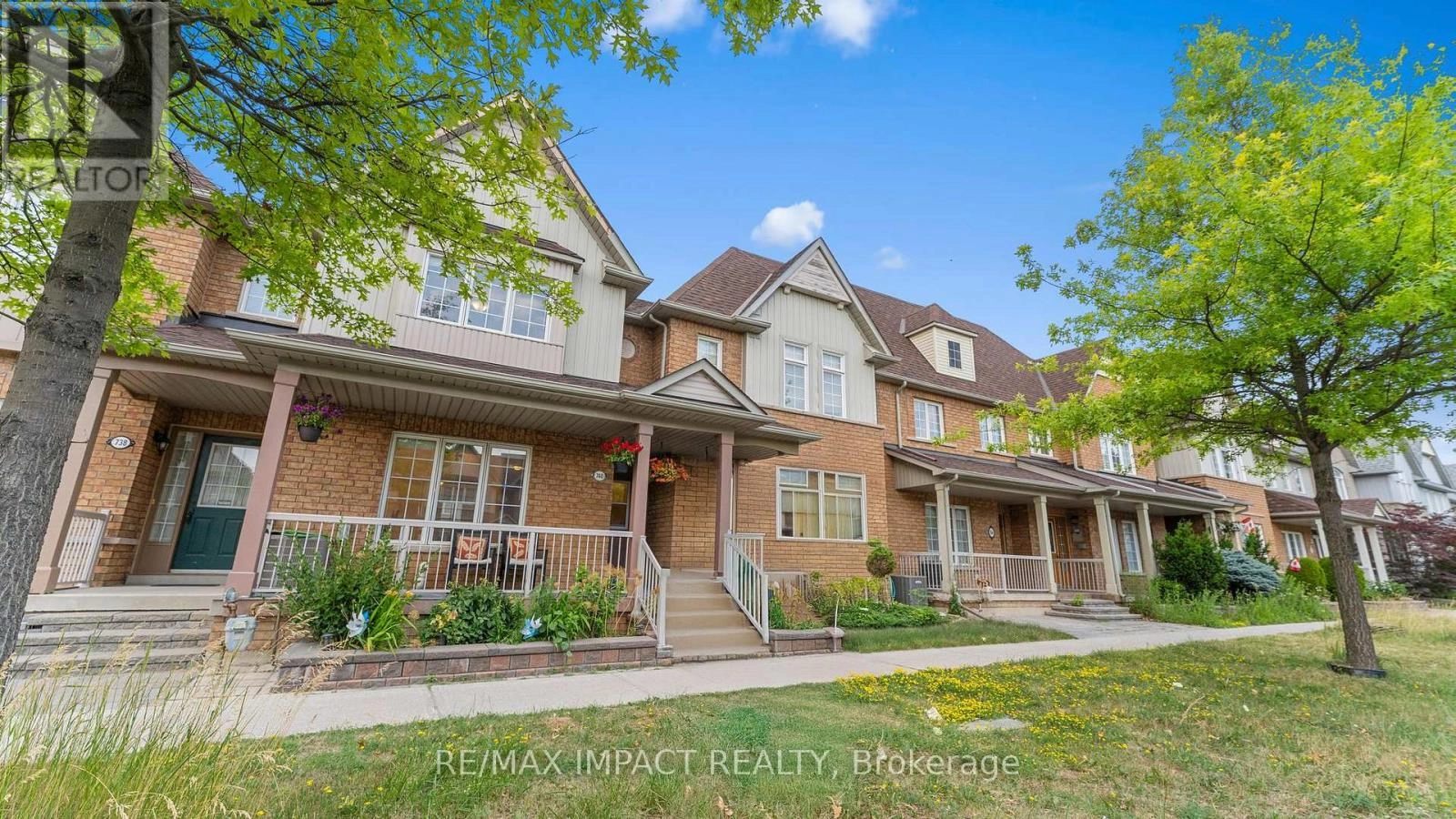 740 Bur Oak Avenue, Markham, Ontario  L6E 1R2 - Photo 3 - N12279042