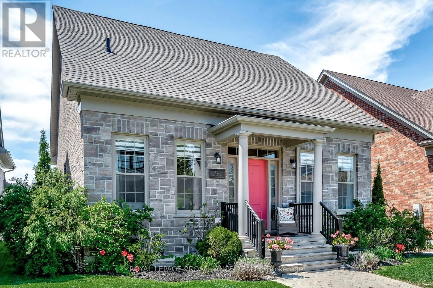 737 James Sweetman Avenue, Cobourg, Ontario  K9A 0K7 - Photo 3 - X12279135