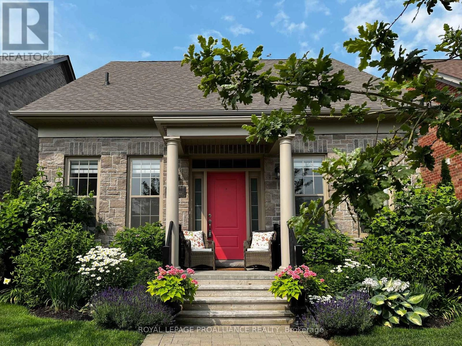 737 James Sweetman Avenue, Cobourg, Ontario  K9A 0K7 - Photo 1 - X12279135
