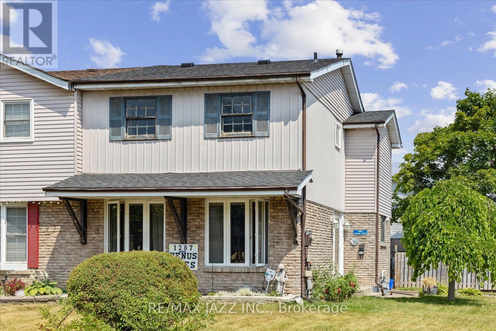 1287 Venus Crescent, Oshawa, Ontario  L1J 6E3 - Photo 1 - E12279352