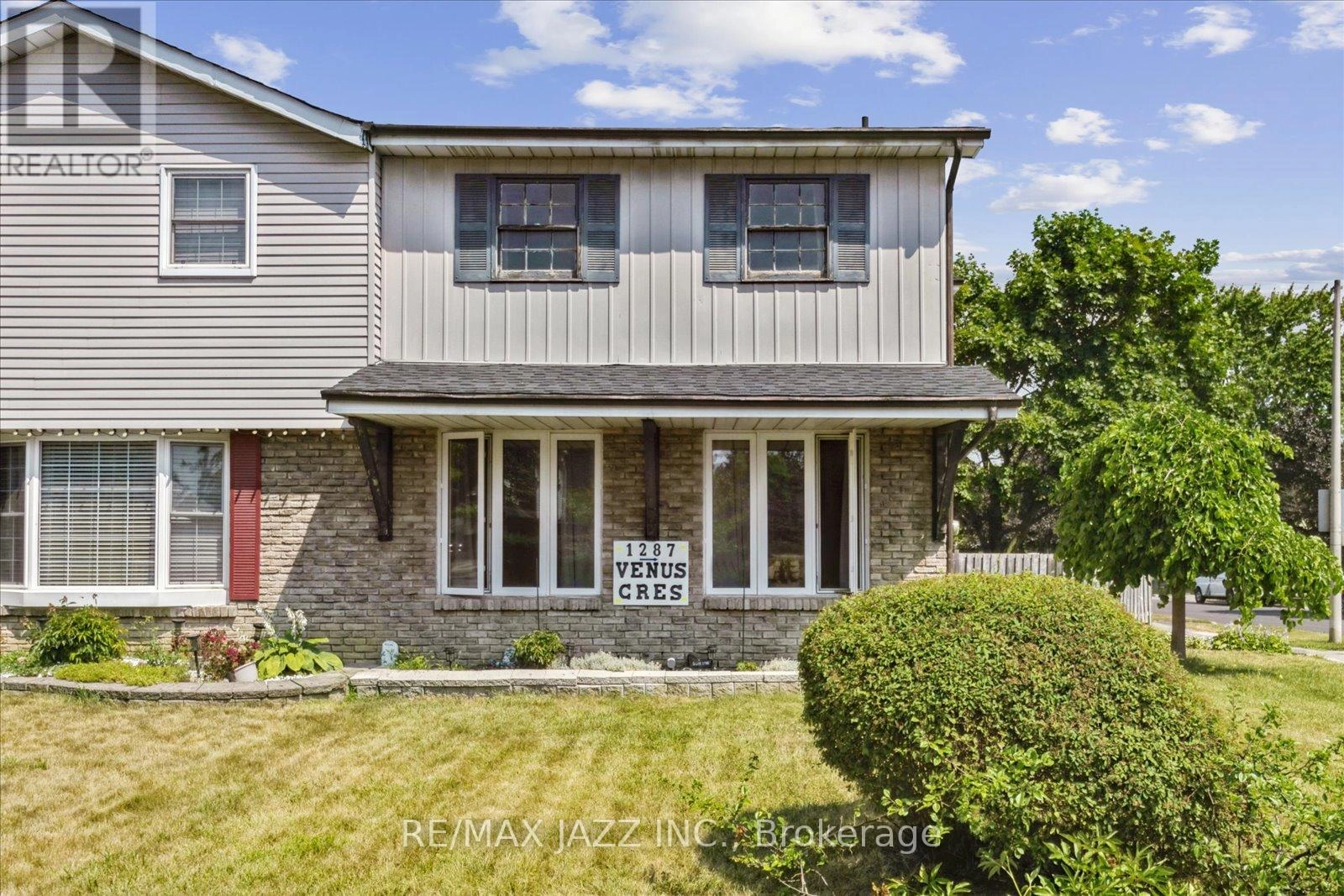 1287 Venus Crescent, Oshawa, Ontario  L1J 6E3 - Photo 3 - E12279352