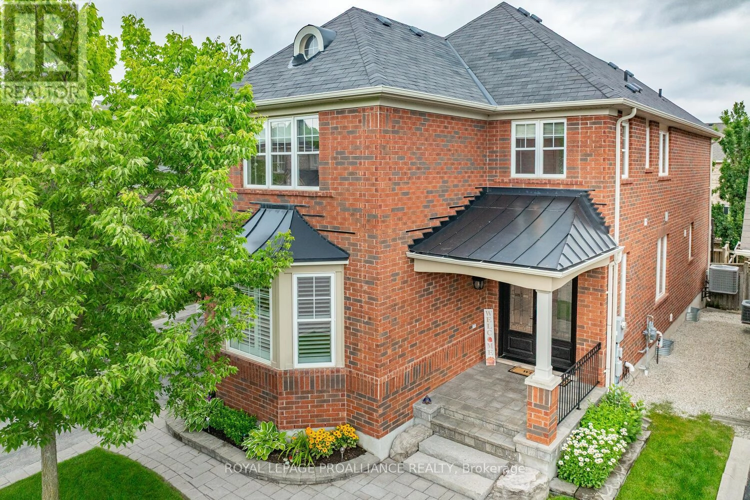 497 Cusick Circle, Milton, Ontario  L9T 0M9 - Photo 2 - W12279221