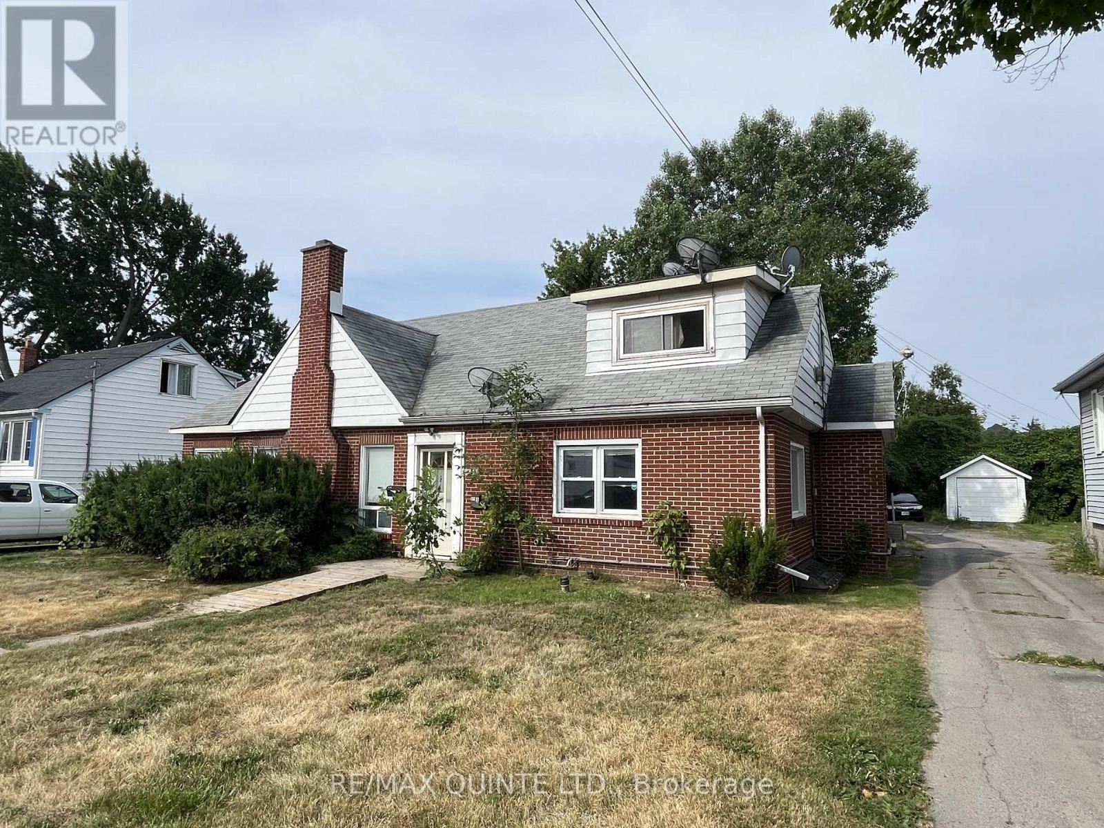 322 Coleman Street, Belleville, Ontario  K8P 3J2 - Photo 2 - X12279526