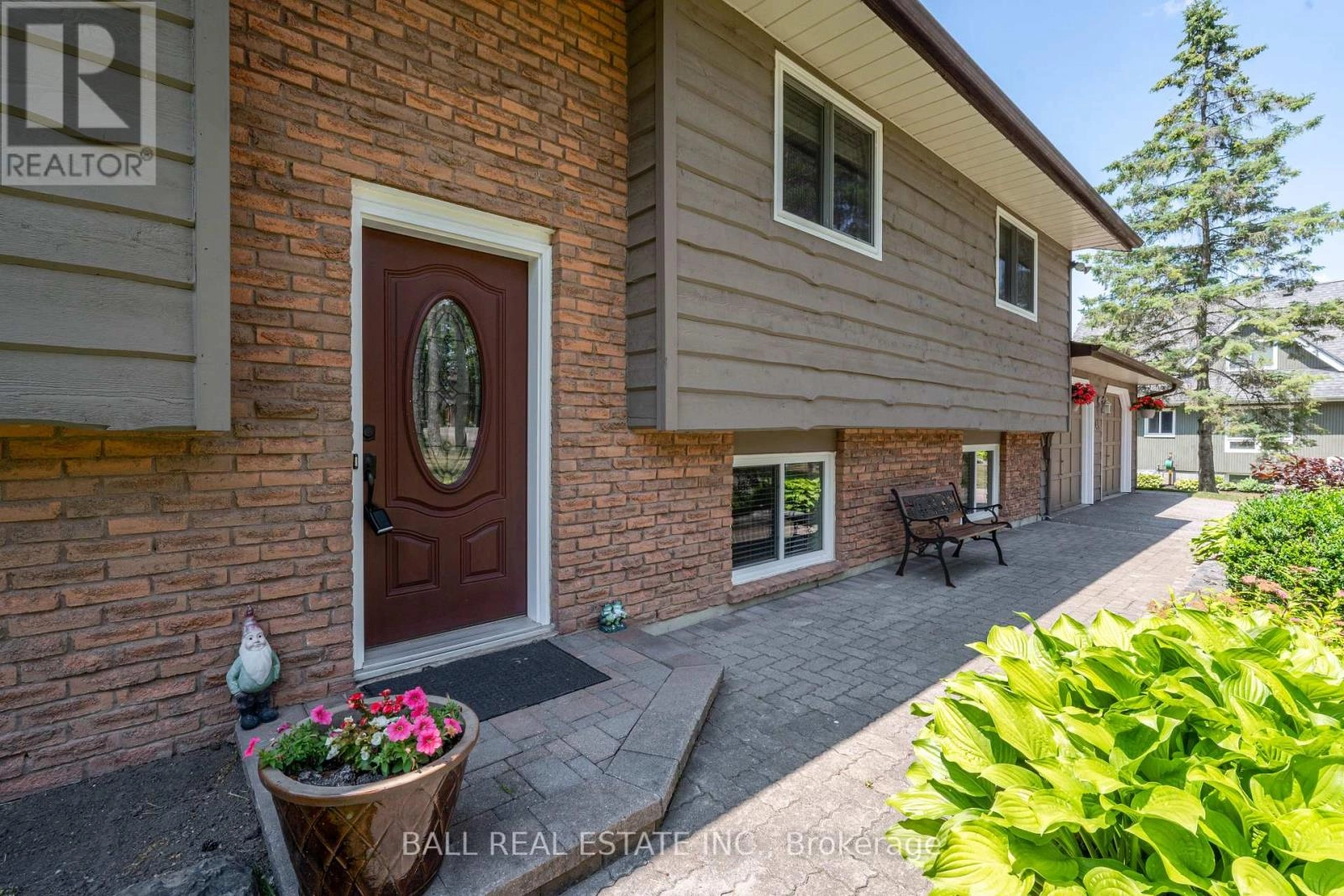 48 Blackwater Road, Brock, Ontario  L0C 1H0 - Photo 3 - N12279650