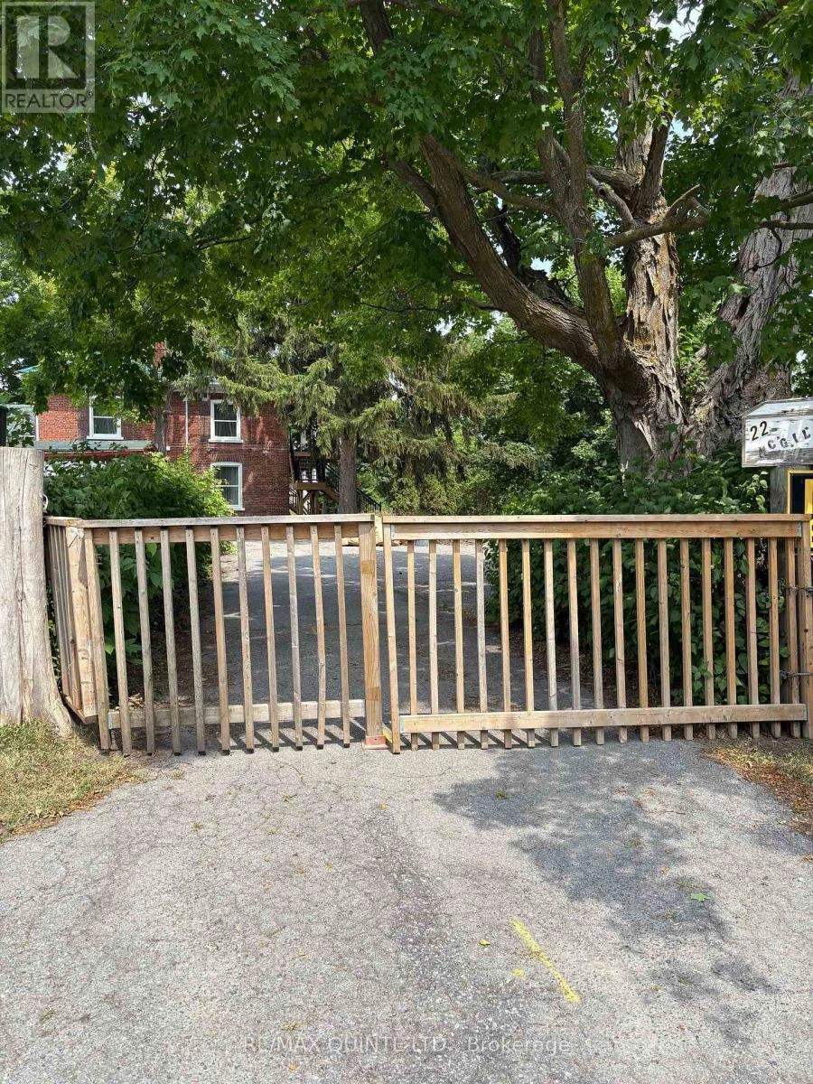 3 - 22 Mcgill Street, Quinte West, Ontario  K8V 3J2 - Photo 3 - X12278702