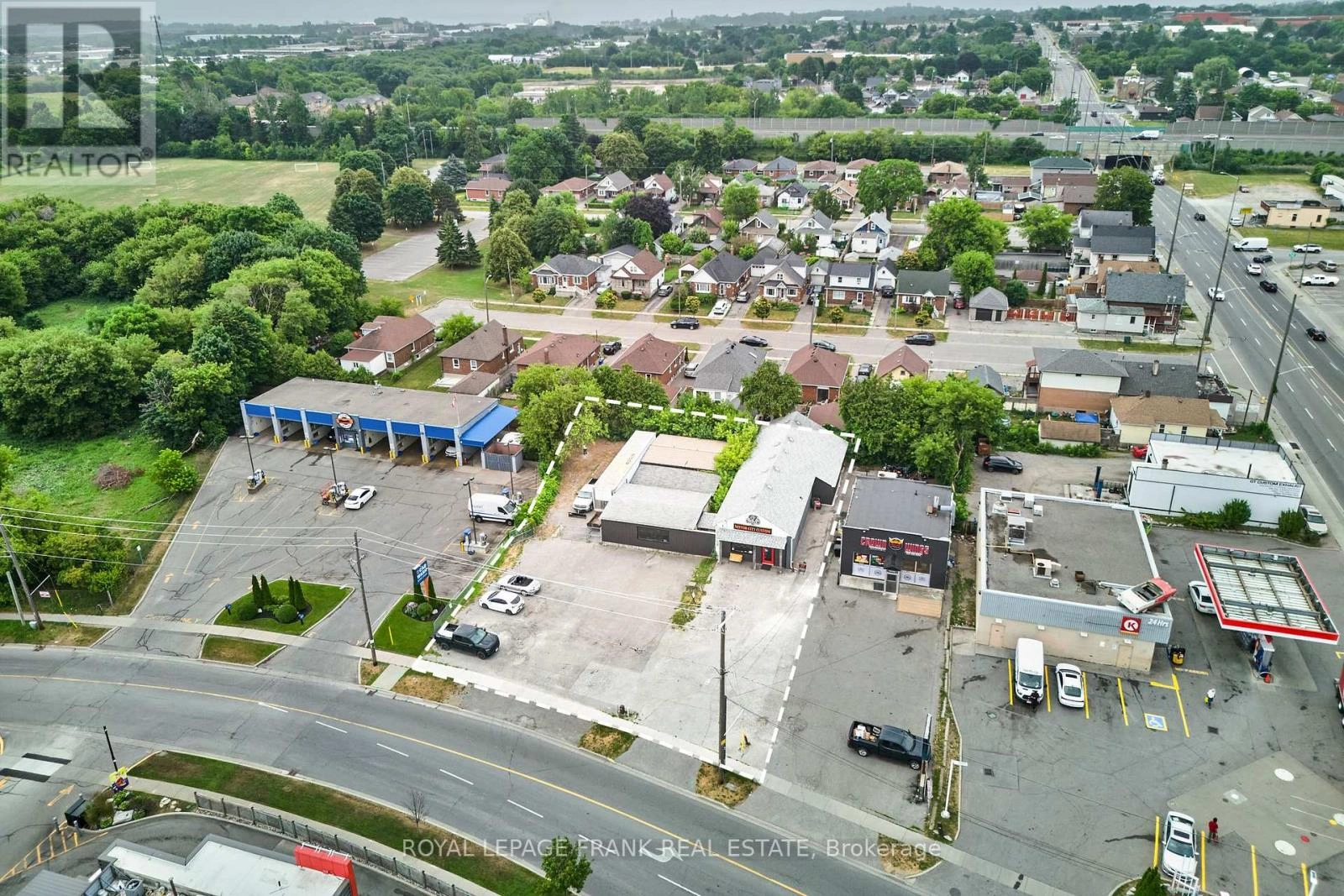 287 Dean Avenue, Oshawa, Ontario  L1H 3E1 - Photo 3 - E12280228