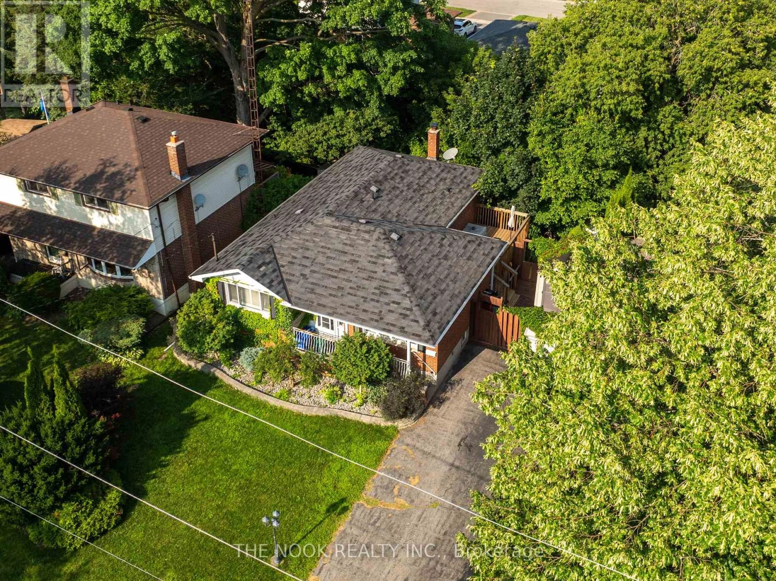 539 Brentwood Avenue, Oshawa, Ontario  L1G 2S9 - Photo 3 - E12280733
