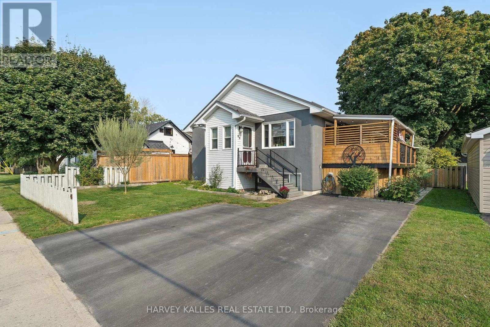 46 Barker Street, Prince Edward County, Ontario  K0K 2T0 - Photo 1 - X12281326