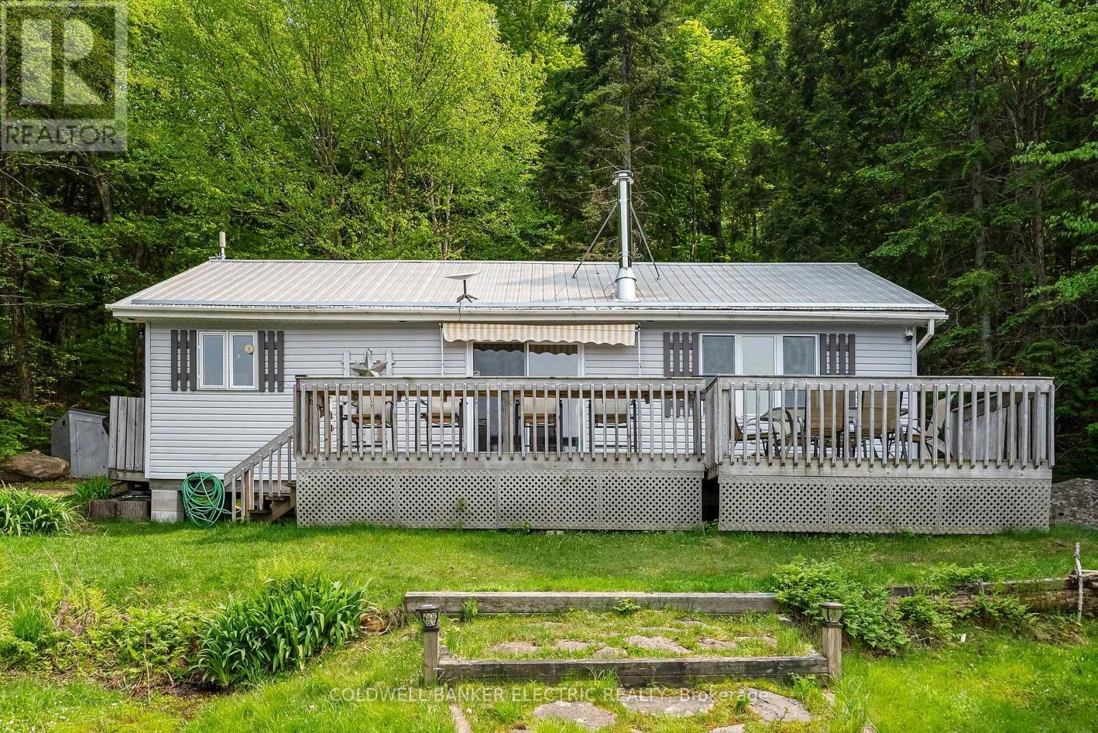 3637 Madawaska Road, South Algonquin, Ontario  K0L 2R0 - Photo 2 - X12282430